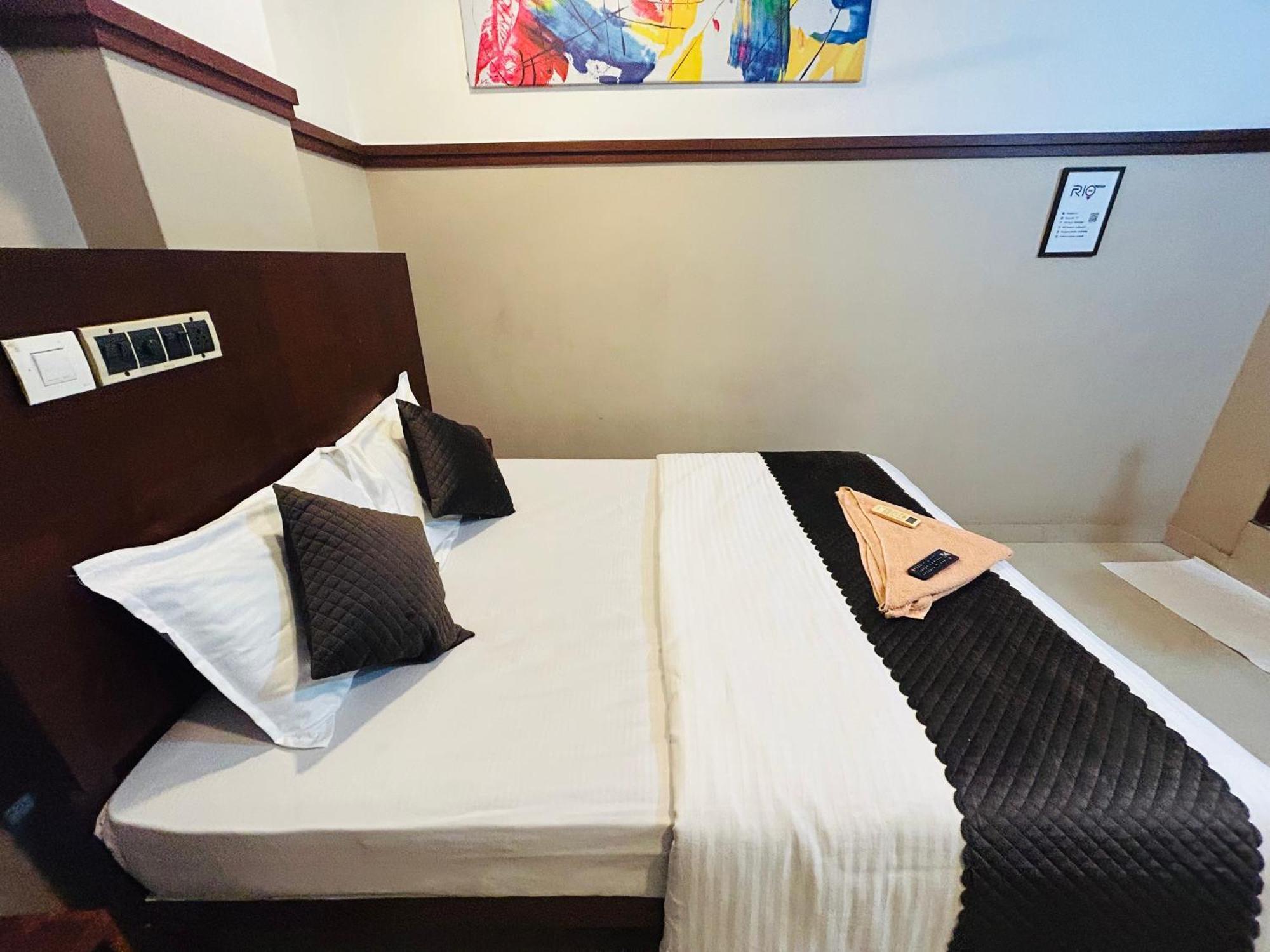 Rio Rooms Medical College Calicut Eksteriør billede