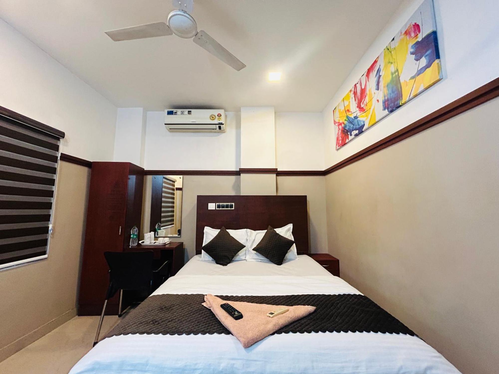 Rio Rooms Medical College Calicut Eksteriør billede