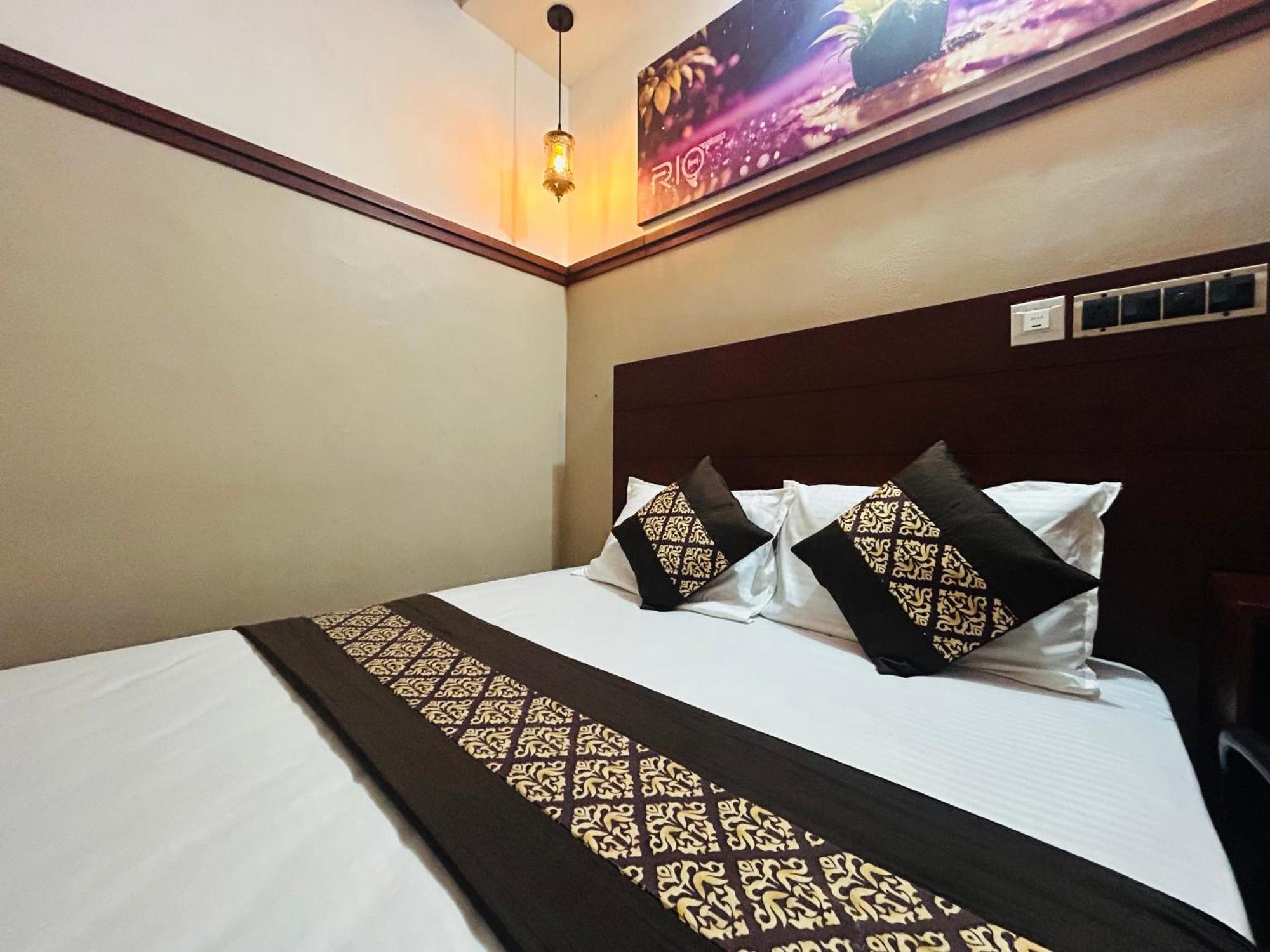 Rio Rooms Medical College Calicut Eksteriør billede
