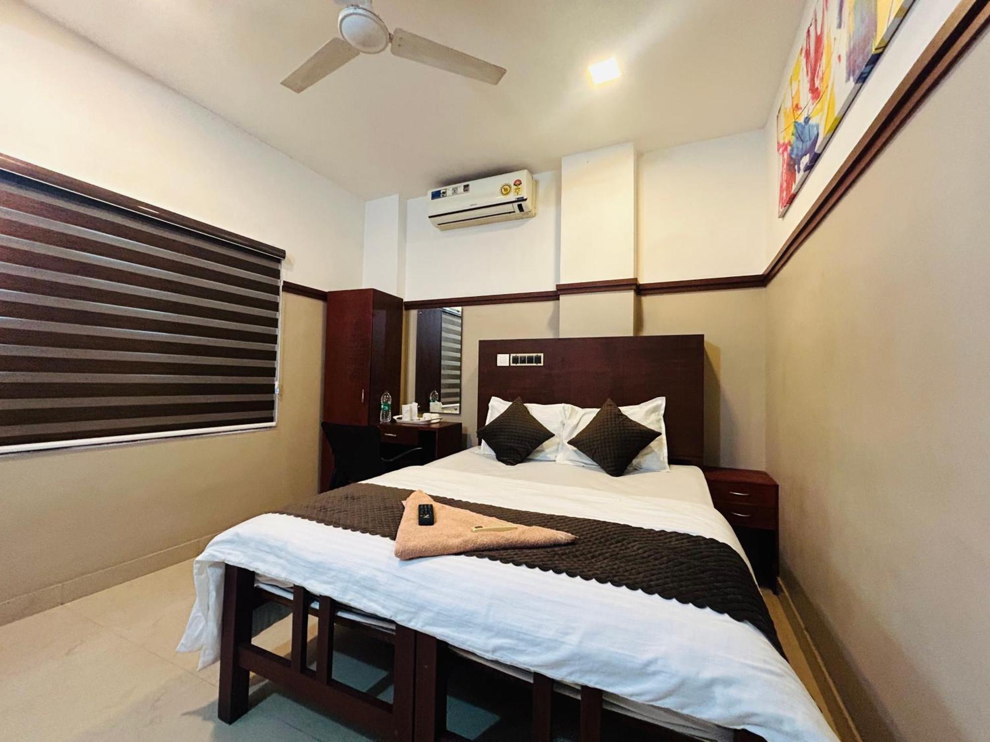 Rio Rooms Medical College Calicut Eksteriør billede